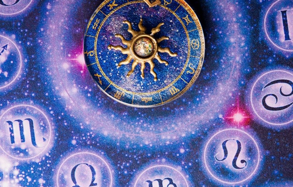 HOROSKOP ZA UTORAK – Blizanci, vreme je za KORAK DALJE, kako u vezi, tako i na poslu